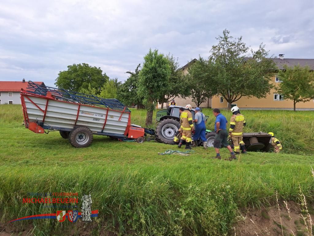 TRAKTORBERGUNG IN VORAU